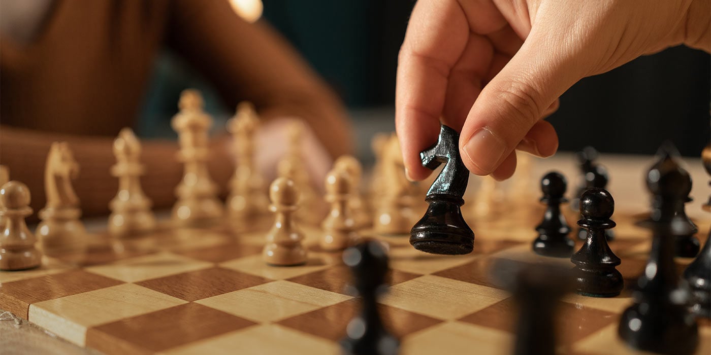 Mastering Chess Strategy and Sales Conversations: How Openings Win in Both Games